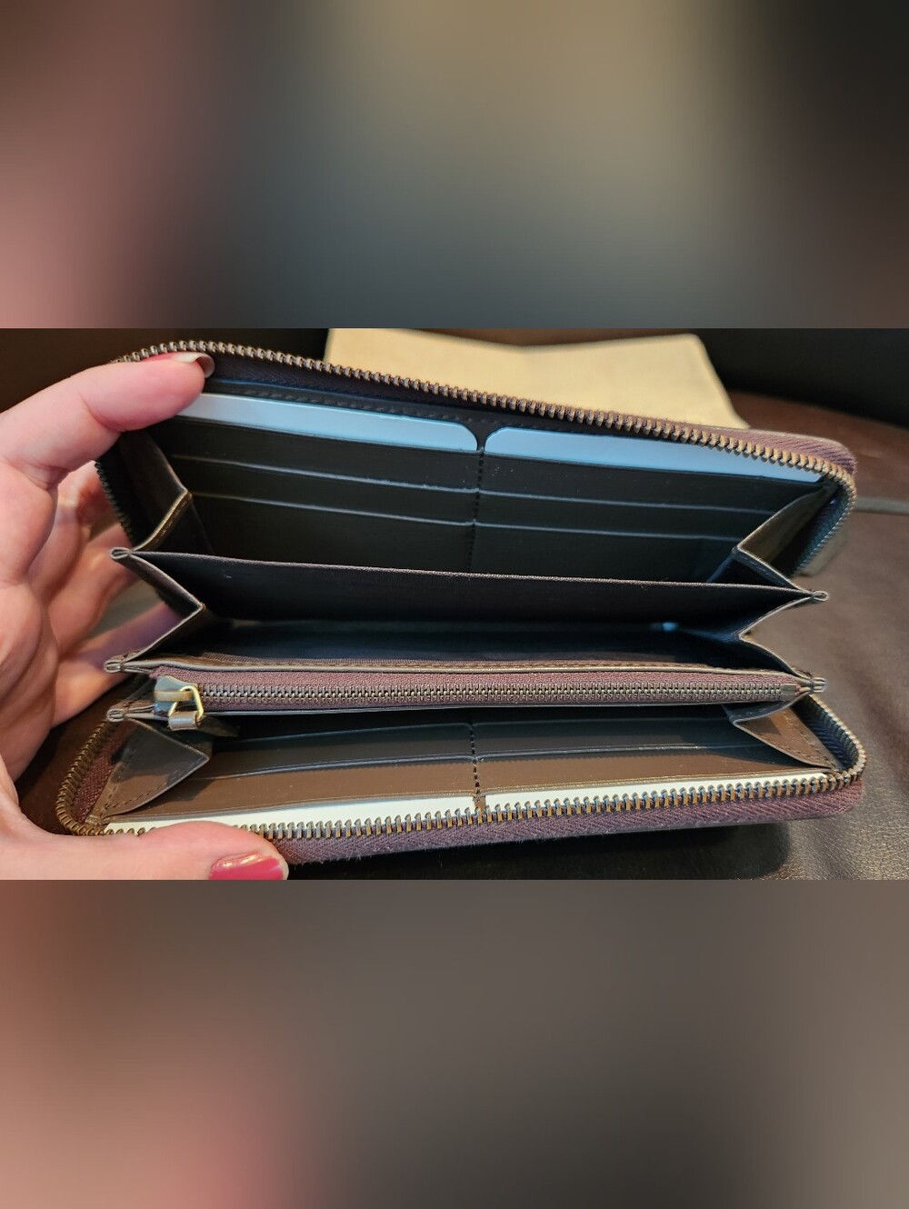 Gucci Floral GG Supreme Zip Wallet in Beige and Pastel Accents With Dust Bag - Picture 7 of 9